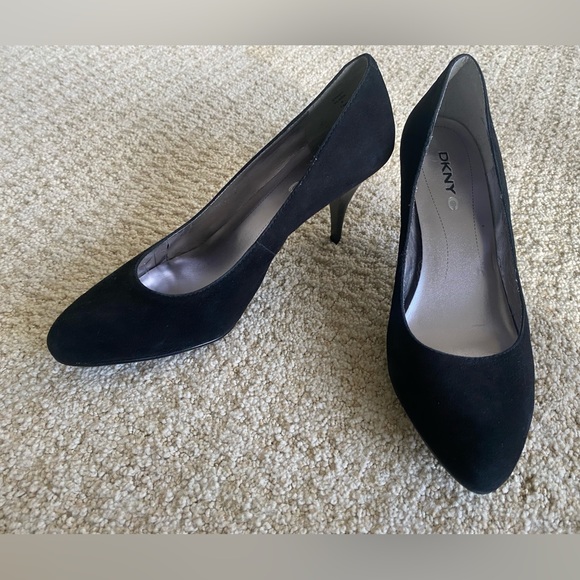 DKNY Suede Pump Shoes Size 8 - Picture 3 of 10